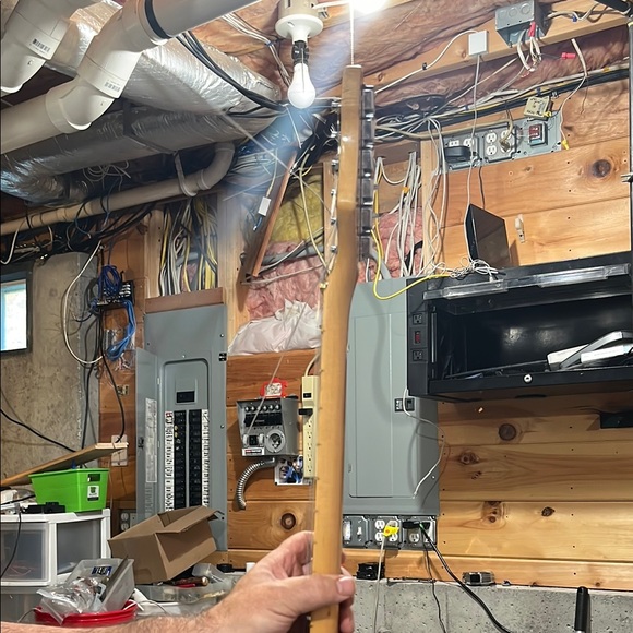 Black Electric Guitar with Maple Neck 1970s Hondo stratacaster as is for parts - Picture 8 of 8